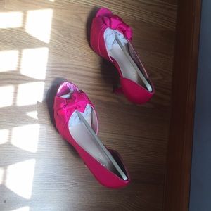 Women dress shoes